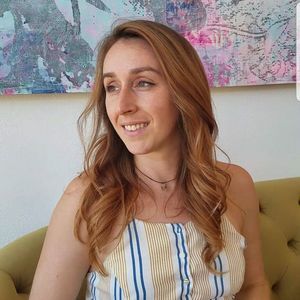 Meet your Posher, Shaina